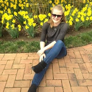 Meet your Posher, Alyssa